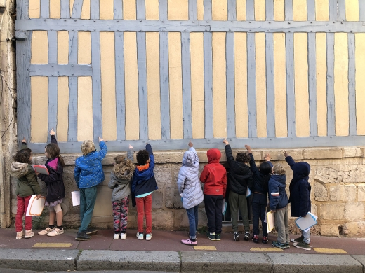 Levez les yeux ! Les architectes dans les classes (2022)